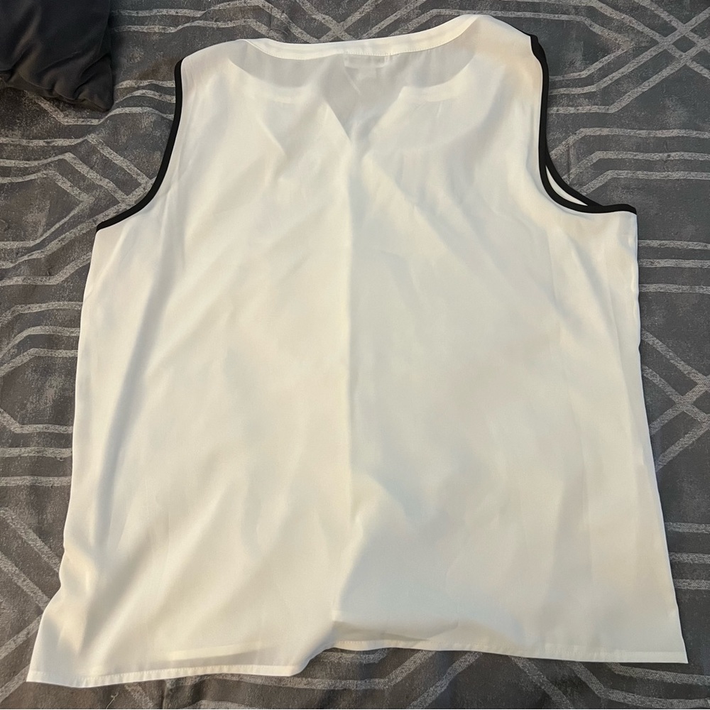 CK Tank - Picture 2 of 3